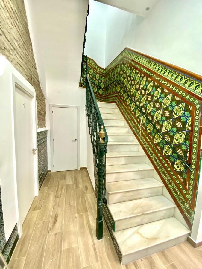 Triana Riverside Guesthouse Sevilla Exterior foto