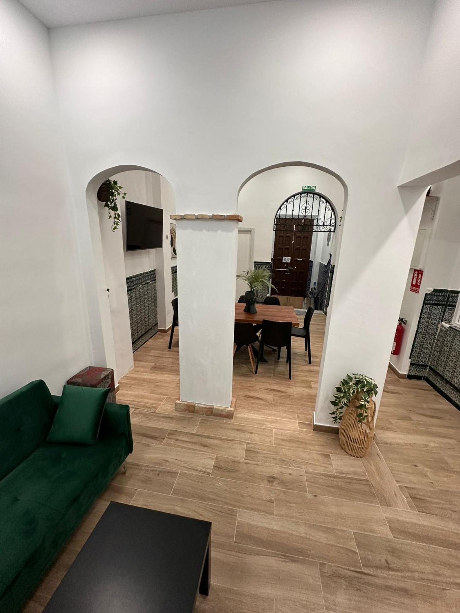 Triana Riverside Guesthouse Sevilla Exterior foto